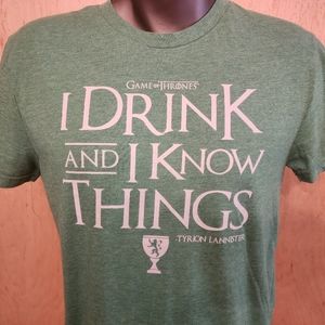 Game of Thrones T Shirt. I Drink and I Know Things. Size Medium